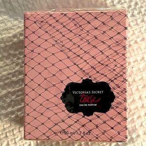 VS Tease  1.7 Oz